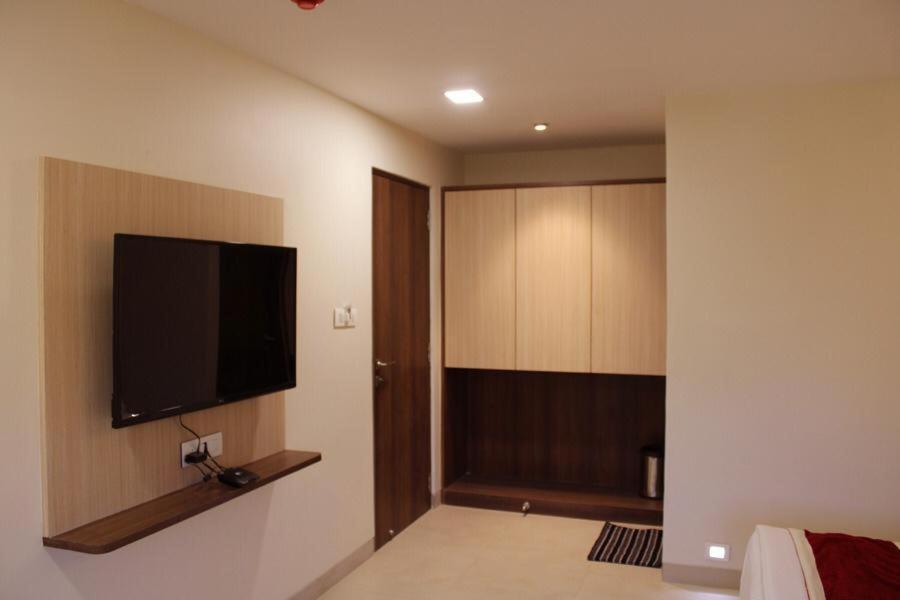 Hotel Saineel Mumbai Exterior photo